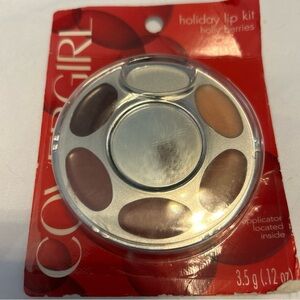 Covergirl Holiday Lip Kit Holly Berries Dial Up Favorite Lip Colors W/applicator